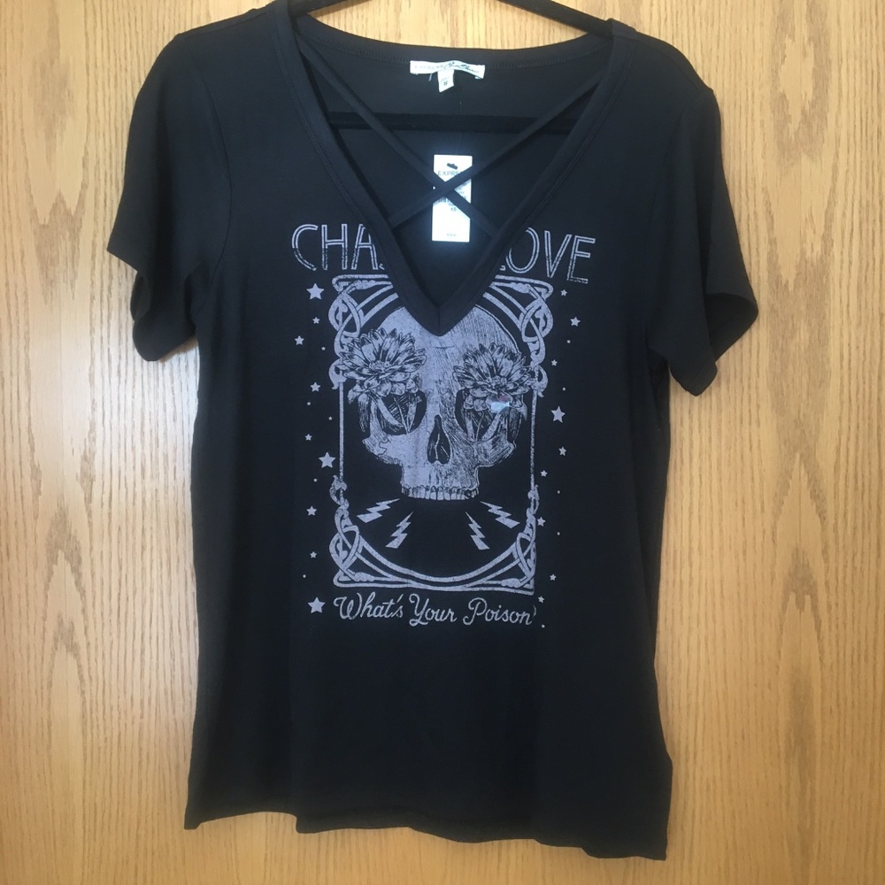 NWT Express Criss Cross Black Skull Graphic Tee
